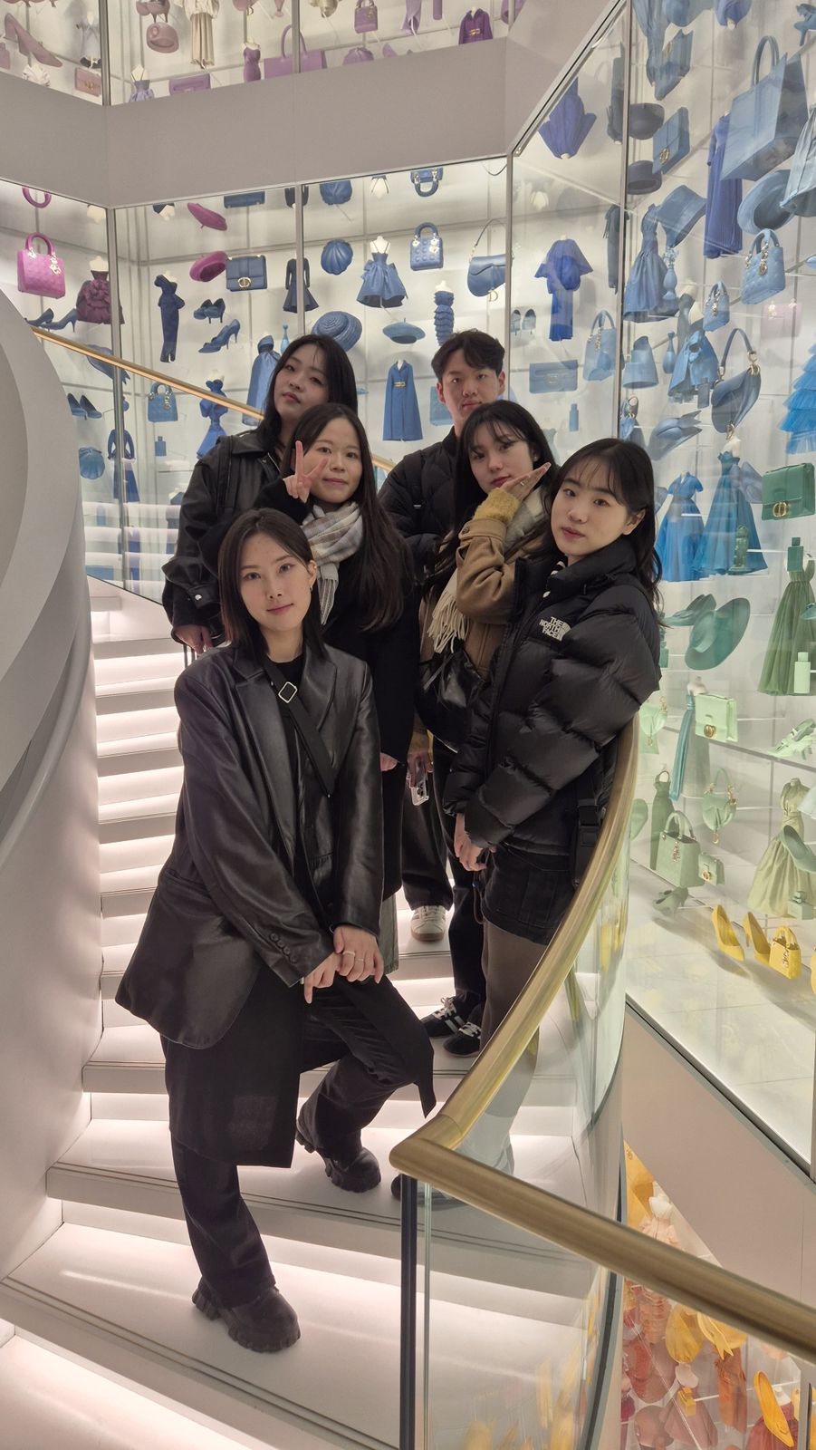Winter Luxury School 6